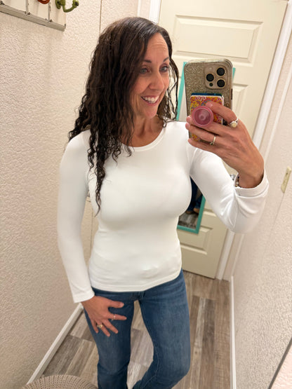 One Size Second Skin Seamless Round Neck Long Sleeve Top