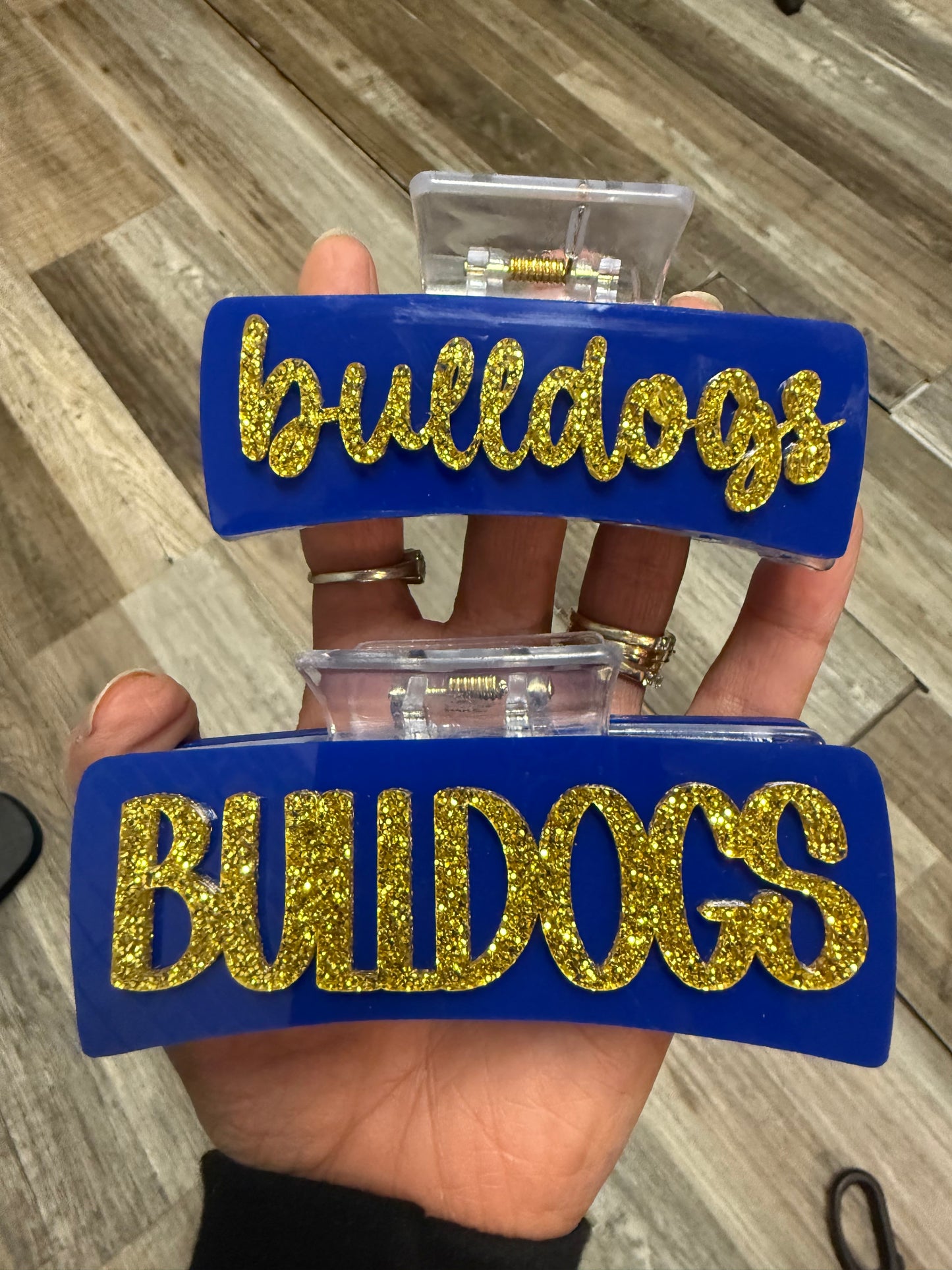 Bulldog Large Hair Claw Clips