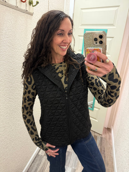 Black Heather Geometric Hooded Vest