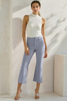 The Classic Straight Leg Crop Capri Pants