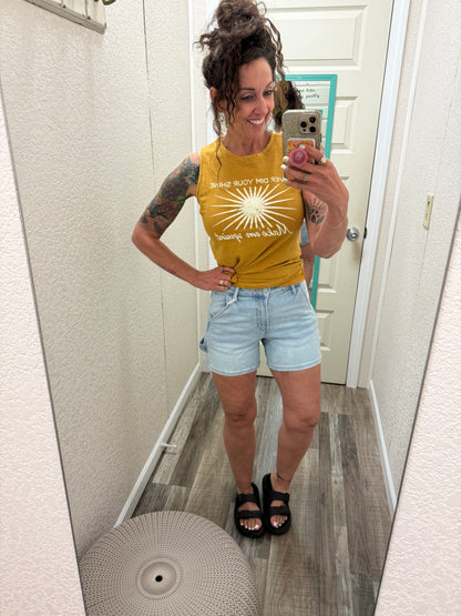 Stirring High Rise Carpenter Lovervet Shorts