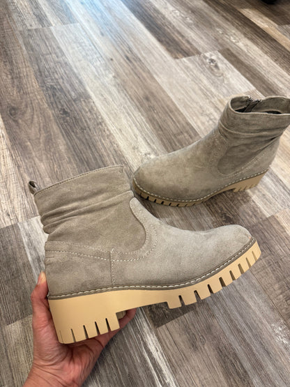 DASHING Slouched Boots By Very G