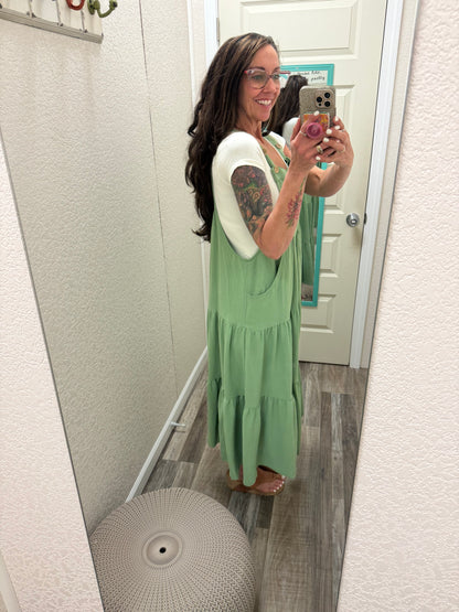 Kierra Button Sling Tiered Midi Dress: Pear Green