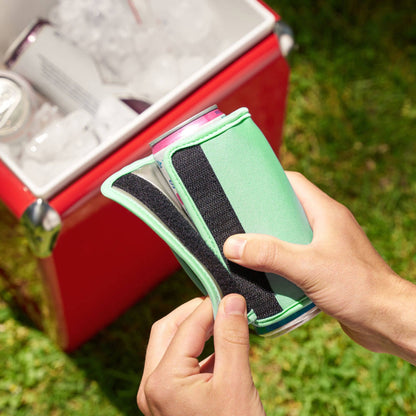 Insta Chill Sleeve with Active Cooling Gel Slim Cans