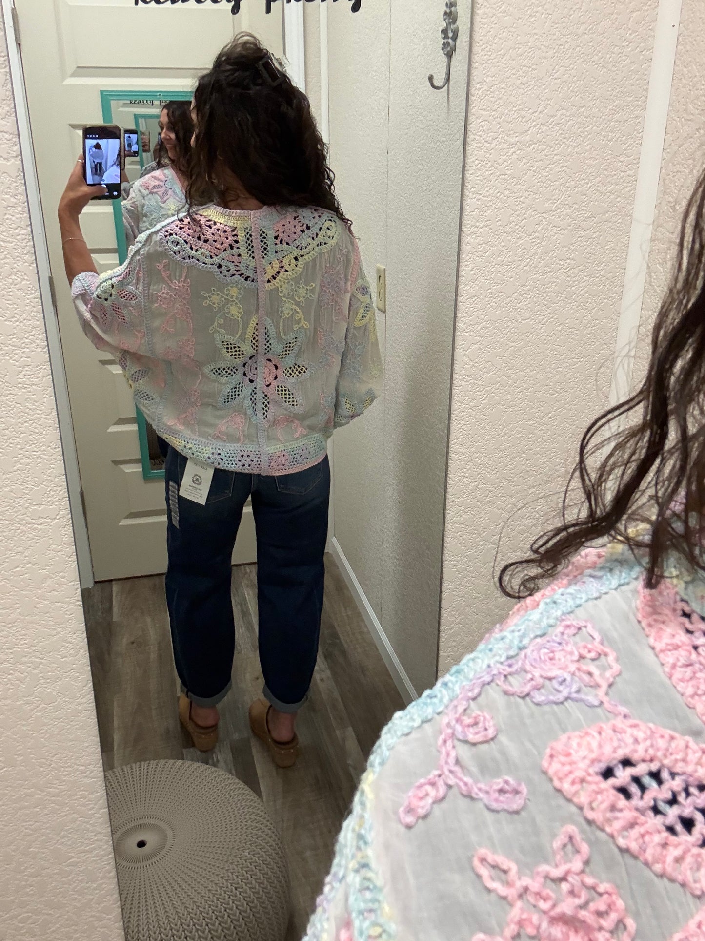 Obsession Crochet Cardigan : RAINBOW / One Size