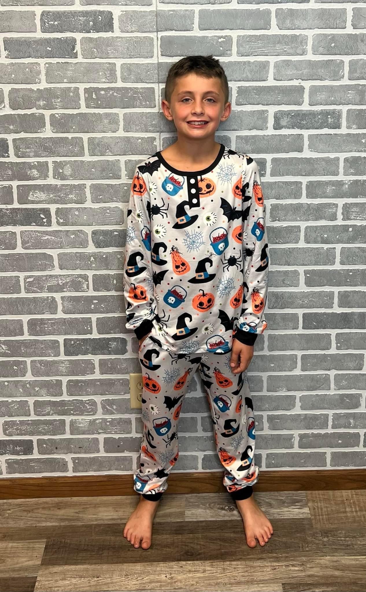 Kids 10/12 Halloween PJ’s Set