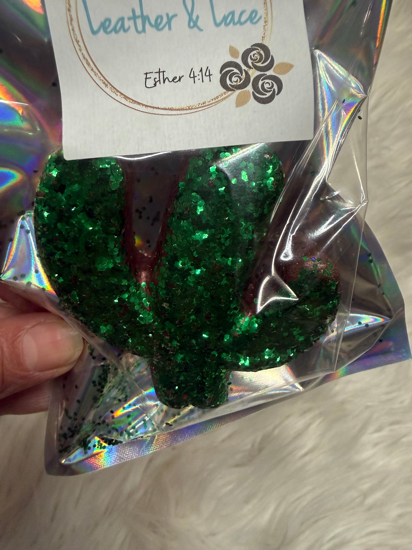 Leather & Lace Scented Vent Clip Freshie