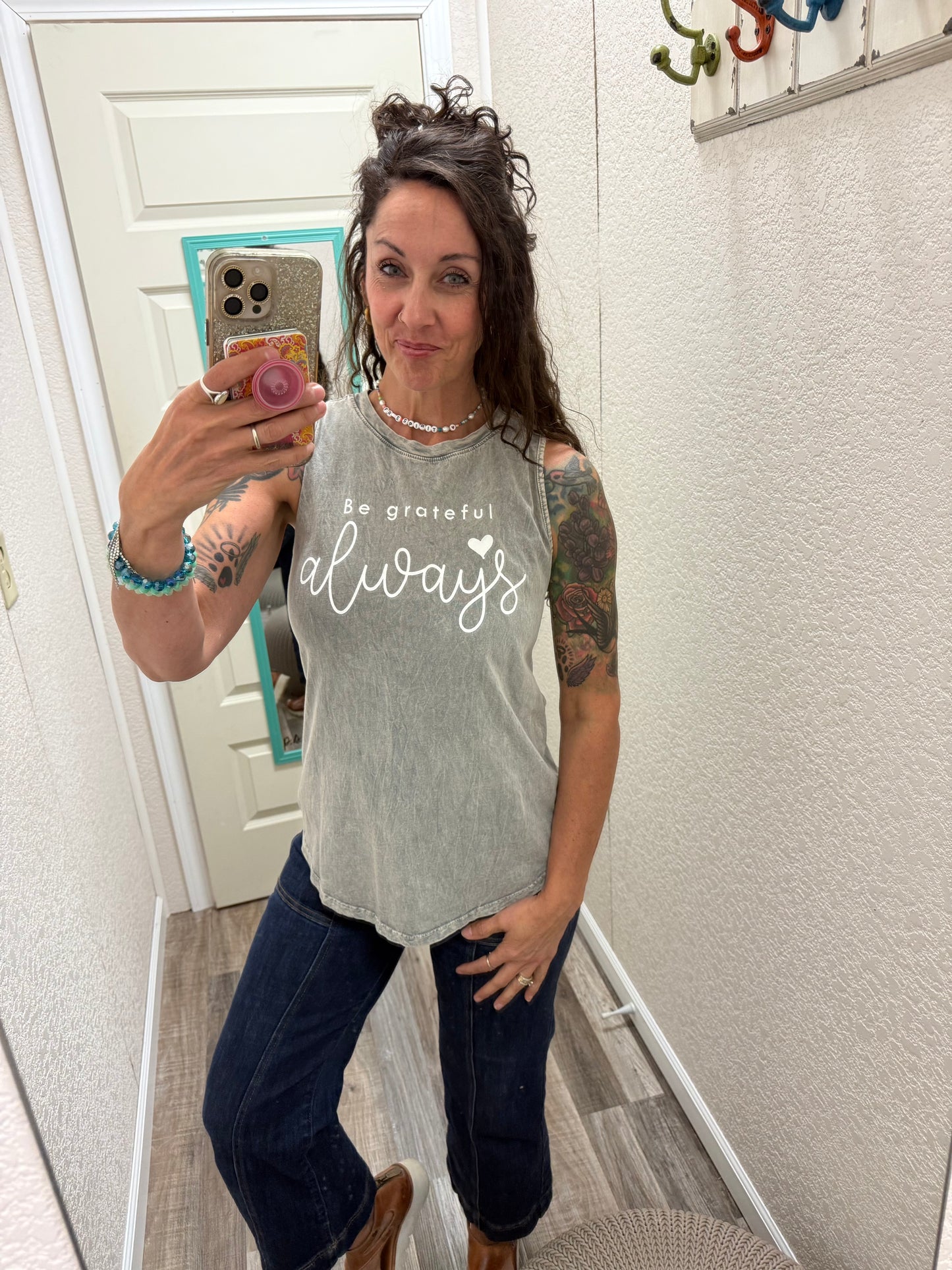 BE GARTEFUL GRAPHIC TANK TOP: Mineral Grey