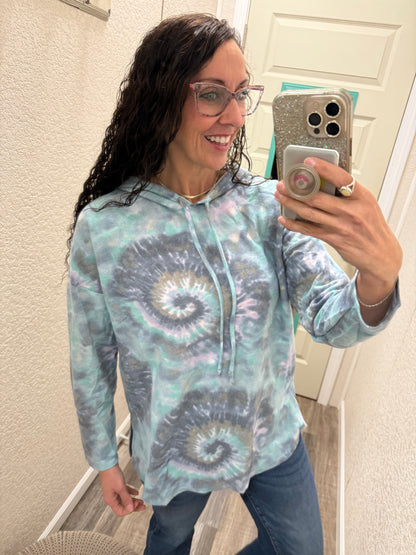 Jessa tie dye hoodie