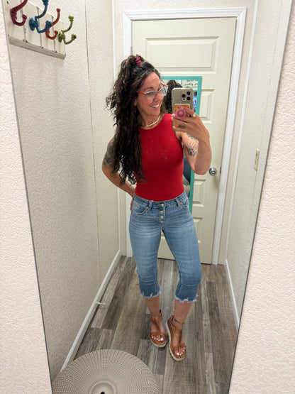 LisaAnn Mid Rise Button Fly Capri JEANS
