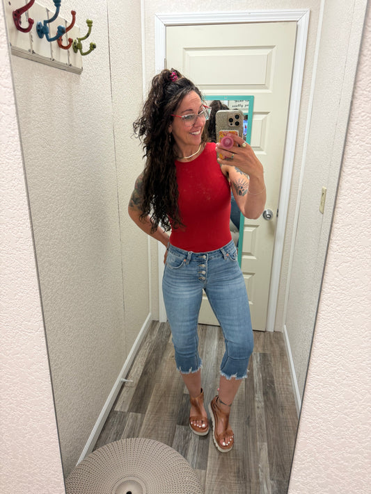 LisaAnn Mid Rise Button Fly Capri JEANS