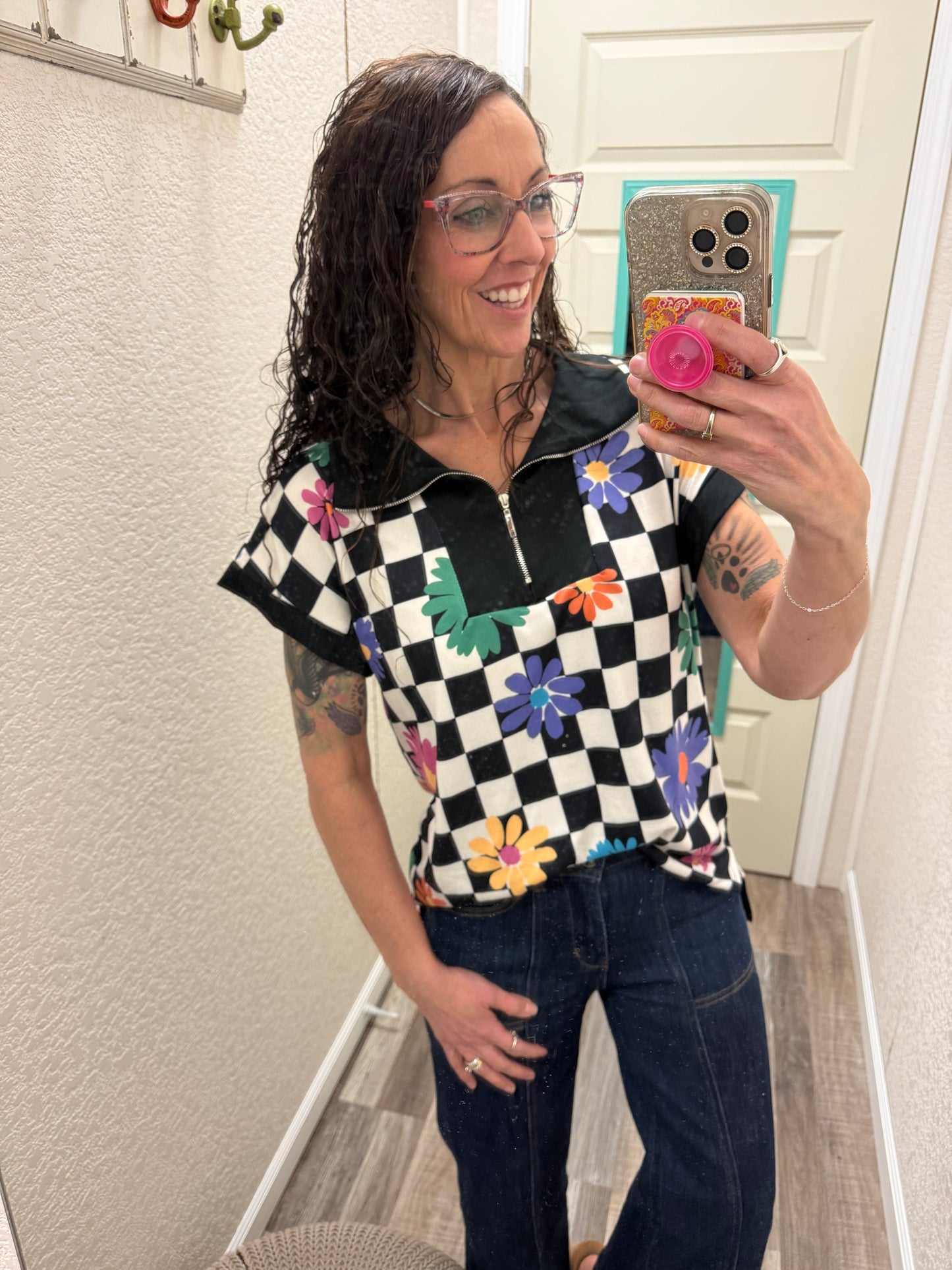 Check it Out Short Sleeve Top
