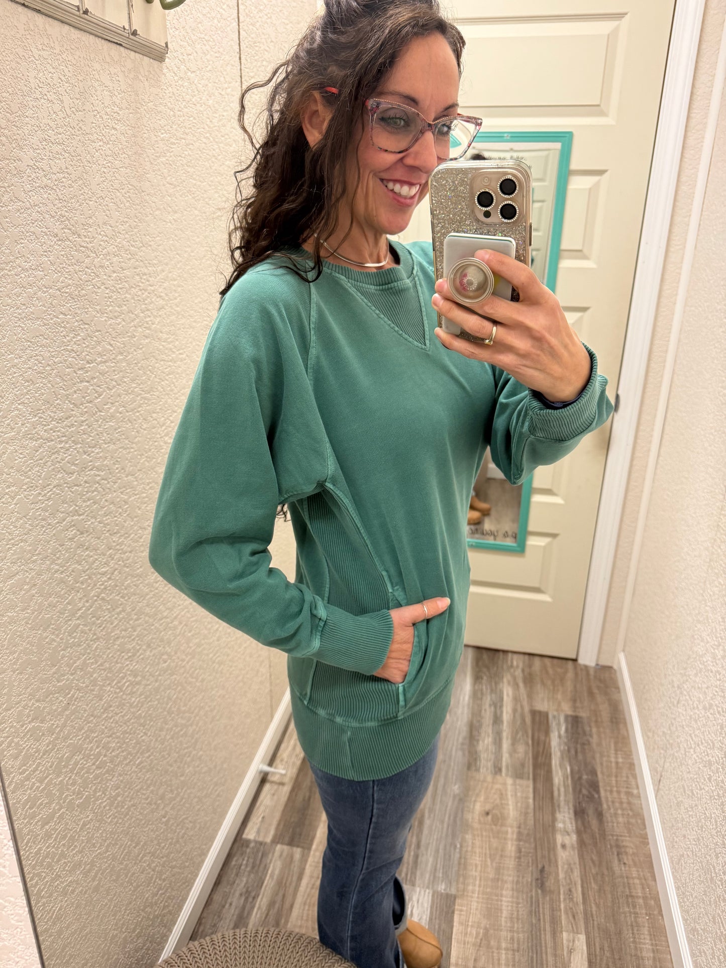 Donna Crewneck Sweatshirt With Pockets