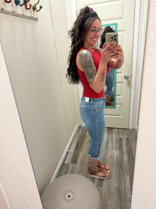 LisaAnn Mid Rise Button Fly Capri JEANS