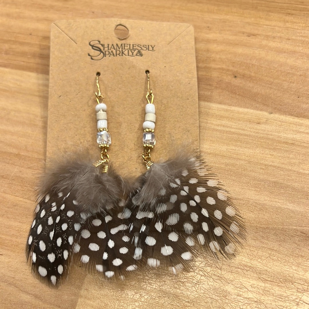 Feather Drop Earrings (Gray)