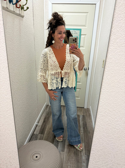 Coraline Crochet Floral Lace Cardigan: NATURAL / One Size