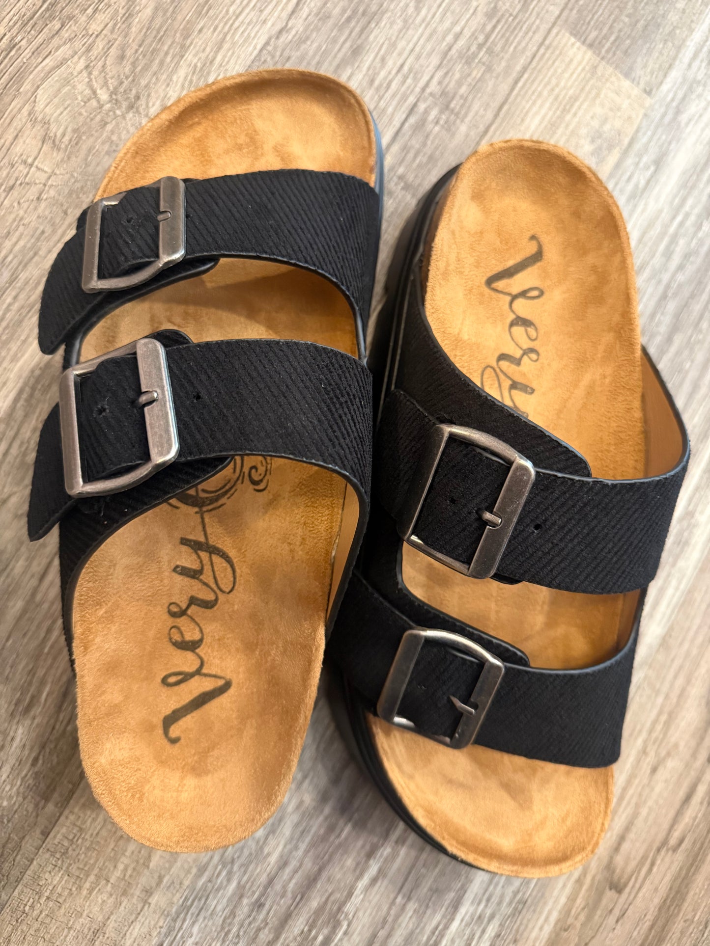 Jazmin Black Sandals By Very G