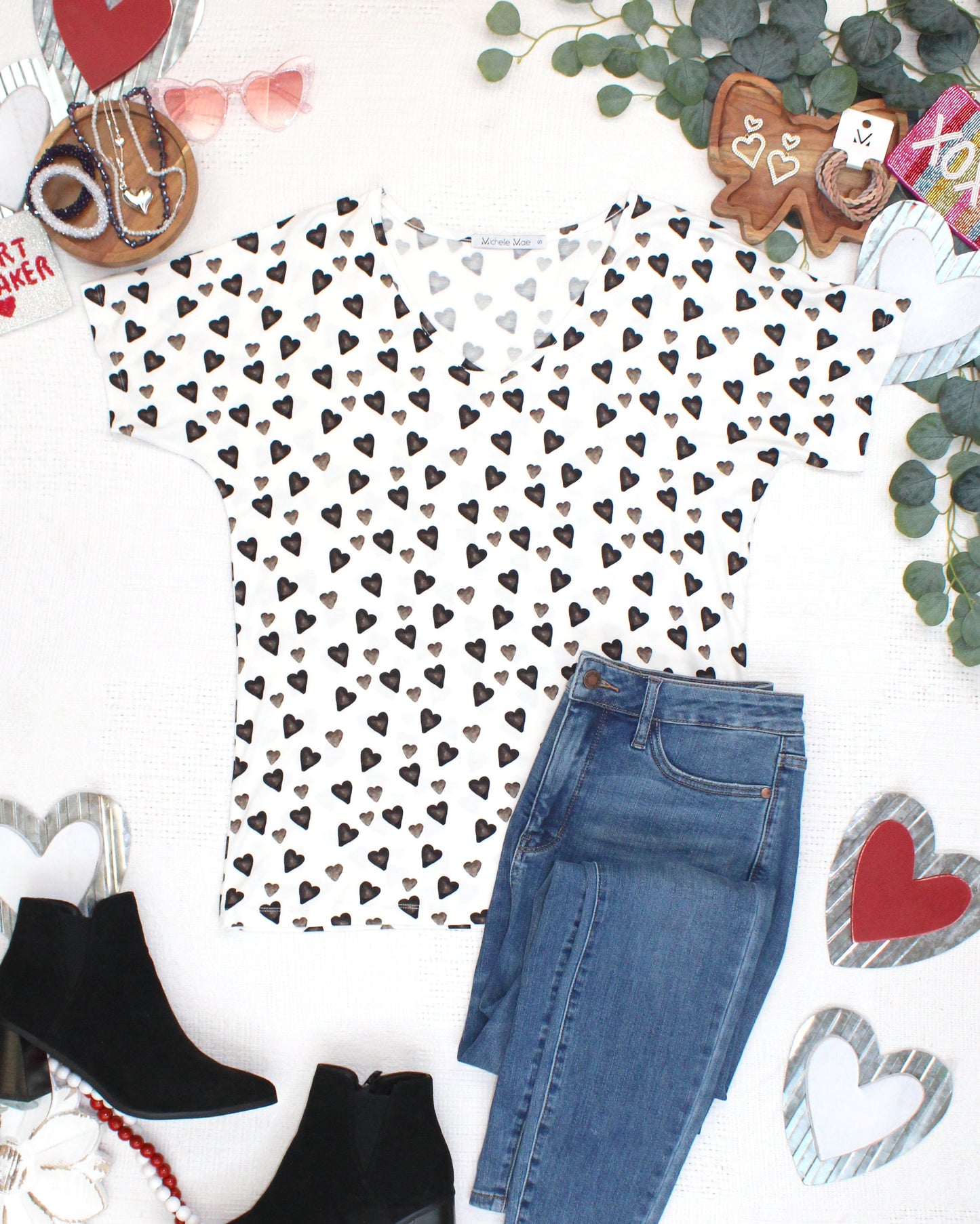 PREBOOK Chloe Cozy Top - Monochrome Hearts