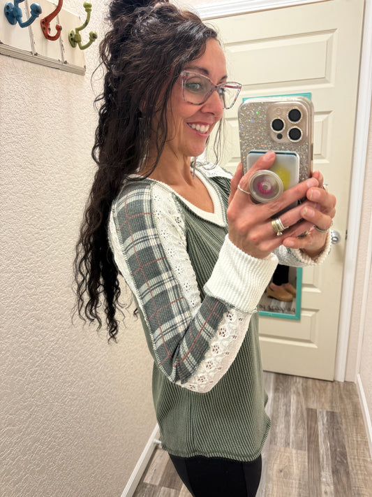 Lia Olive PLAID CONTRAST V NECK Lace LONG SLEEVE TOP