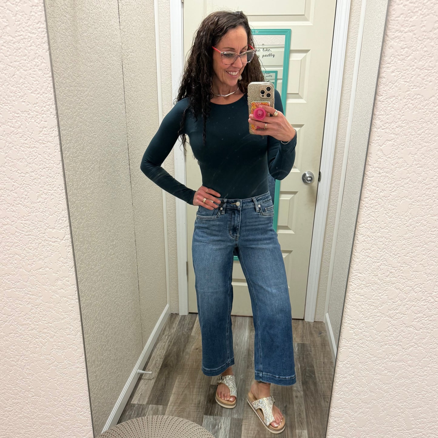 LuElla Wide Crop Vintage Pkts Mid Rise Judy Blue