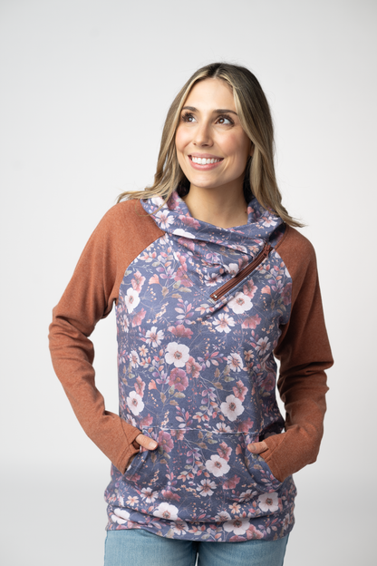 08.21 EN ROUTE Classic Zoey ZipCowl Sweatshirt - Blushwood Floral and Terra Cotta