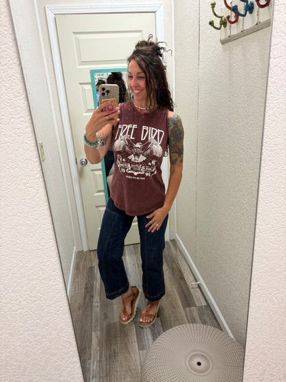 FREE BIRD GRAPHIC TANK TOP: Mineral Burgundy