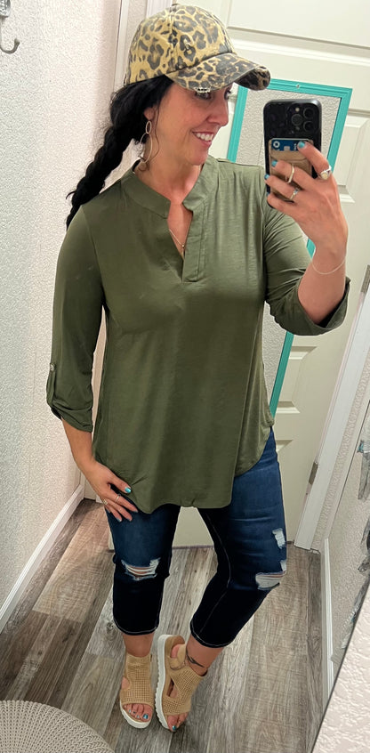 Lizzy - Olive  - 3/4 length sleeve top