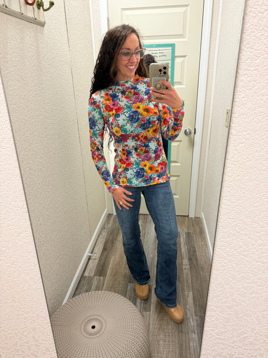 Country Kitchen Bloom Mesh Top