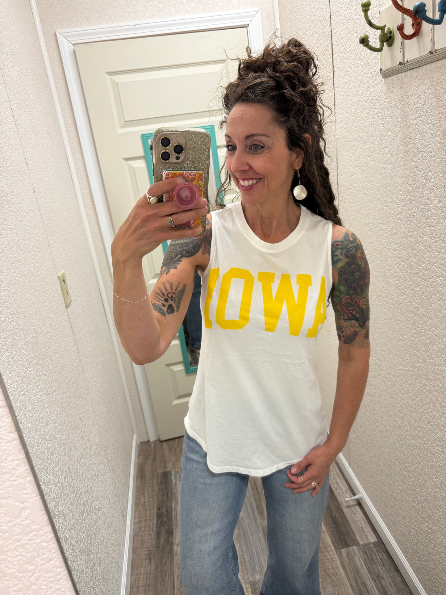 IOWA MINERAL GRAPHIC TANK TOP: White