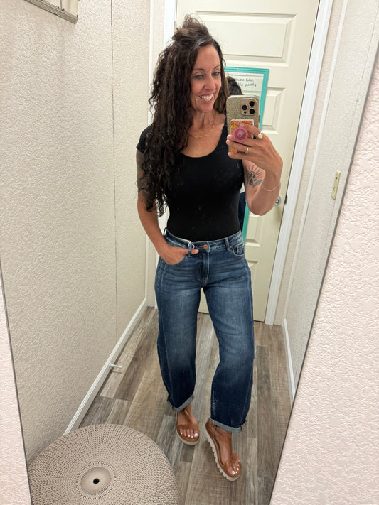 Betsy Barrel High Rise Risen Jeans