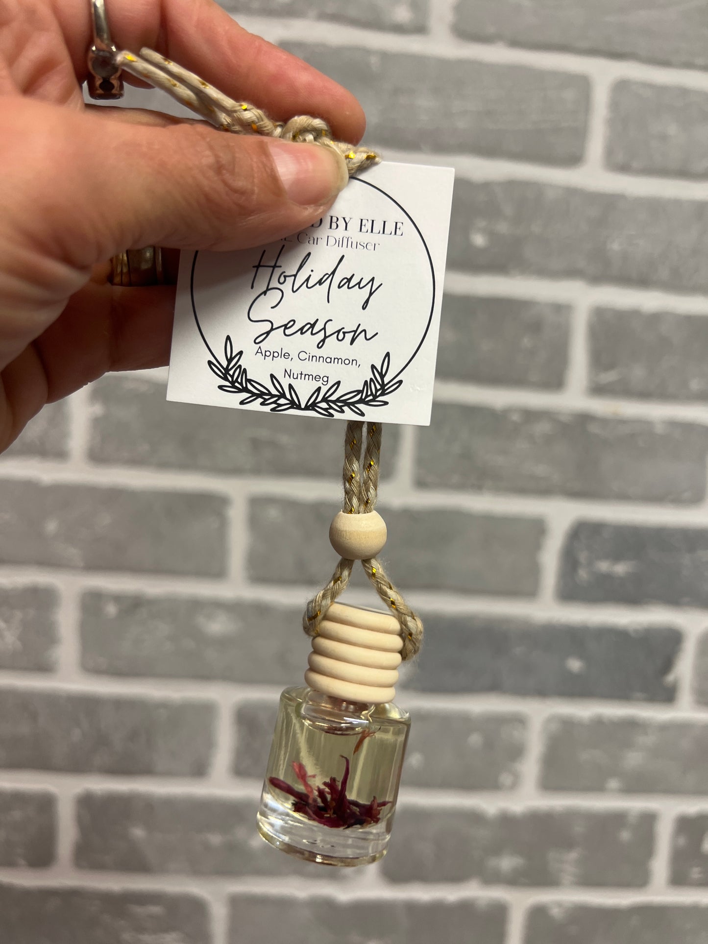 Hanging Holiday Diffuser