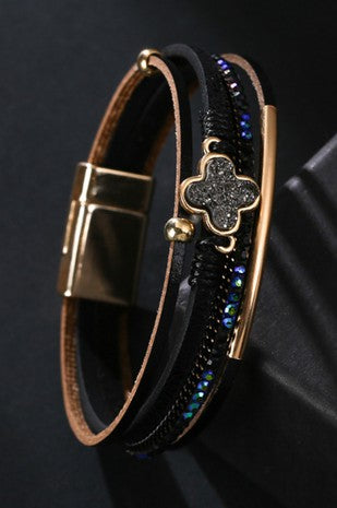 Black Cloverstone accent natural leather, multi strand bracelet