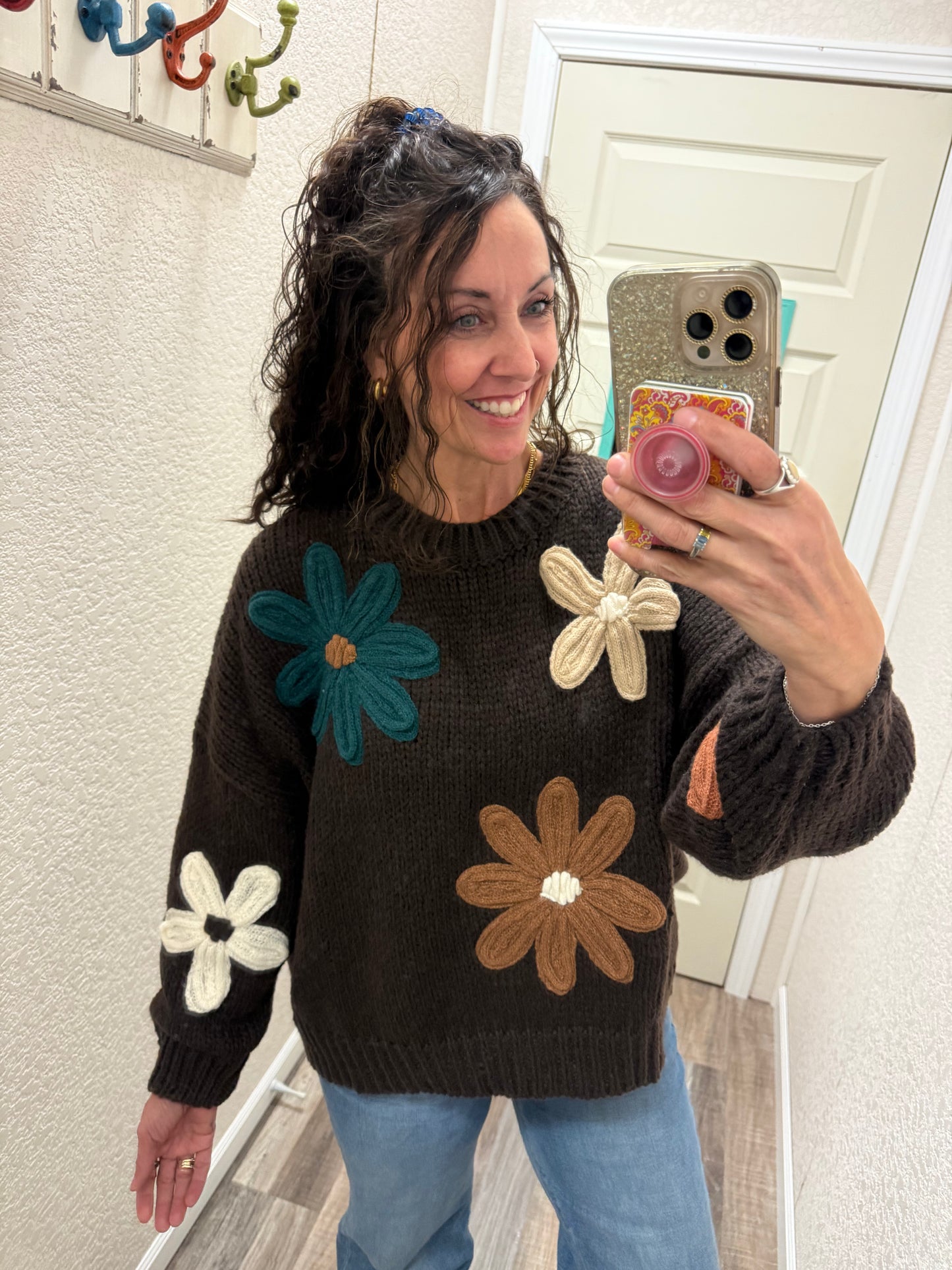 FLORAL POP KNIT SWEATER TOP