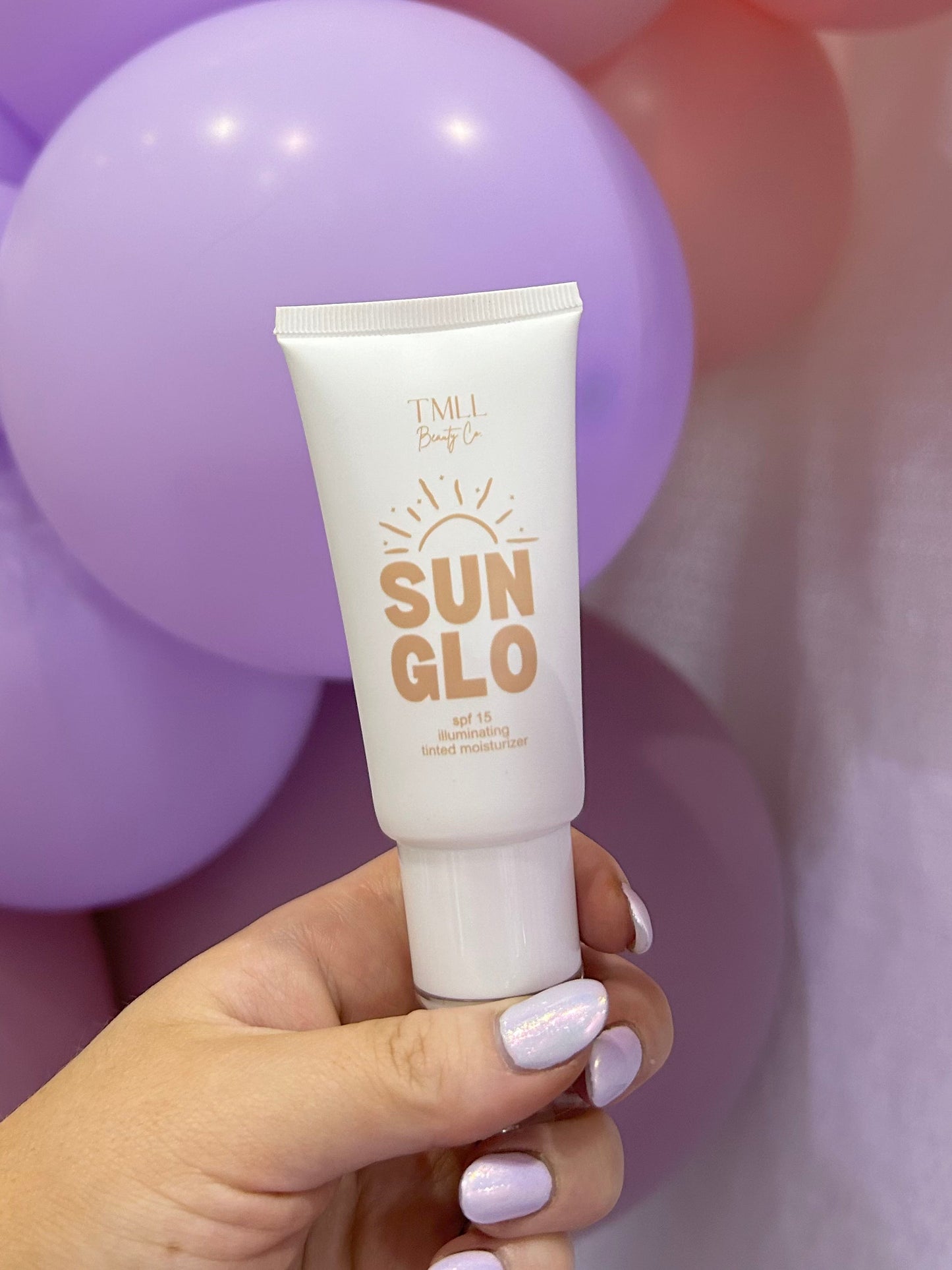 TMLL Sun Glo Tinted Moisturizer-250 - TMLL Beauty Co-TMLL Beauty Co-[option4]-[option5]-[option6]-Leather & Lace Boutique Shop