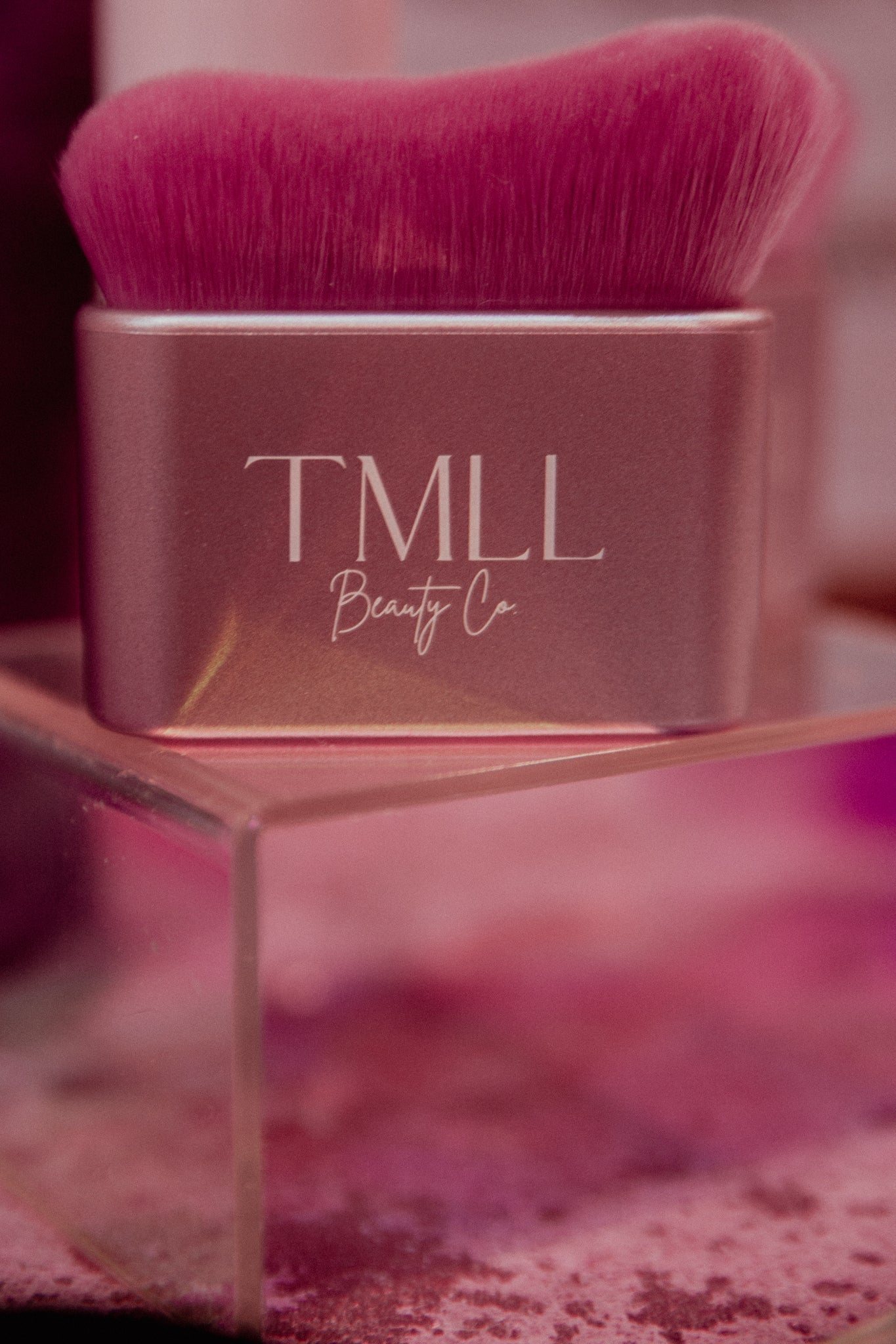 Self Tan Contour & Blending Brush-250 - TMLL Beauty Co - Tan-TMLL Beauty Co-[option4]-[option5]-[option6]-Leather & Lace Boutique Shop