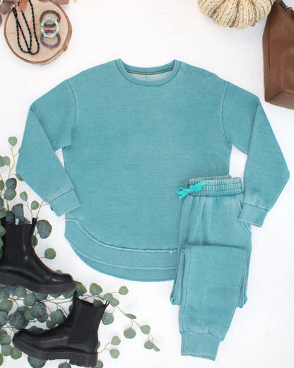 MARKET EXCLUSIVE Vintage Wash Pullover - Teal