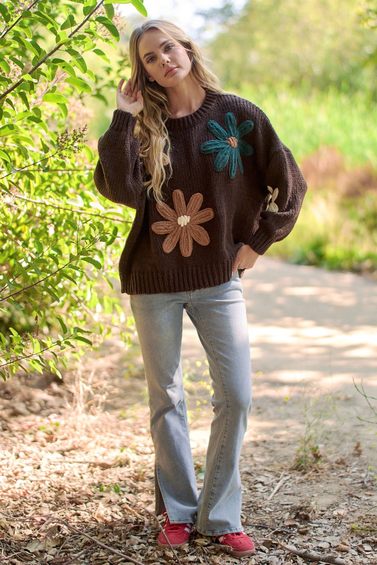 FLORAL POP KNIT SWEATER TOP