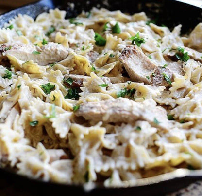 Tuscan Chicken Alfredo Skillet