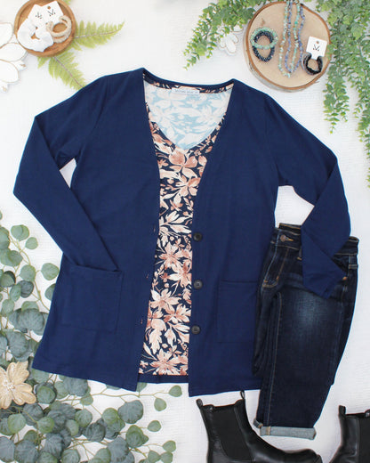 08.21 EN ROUTE Cori Cardigan - Navy