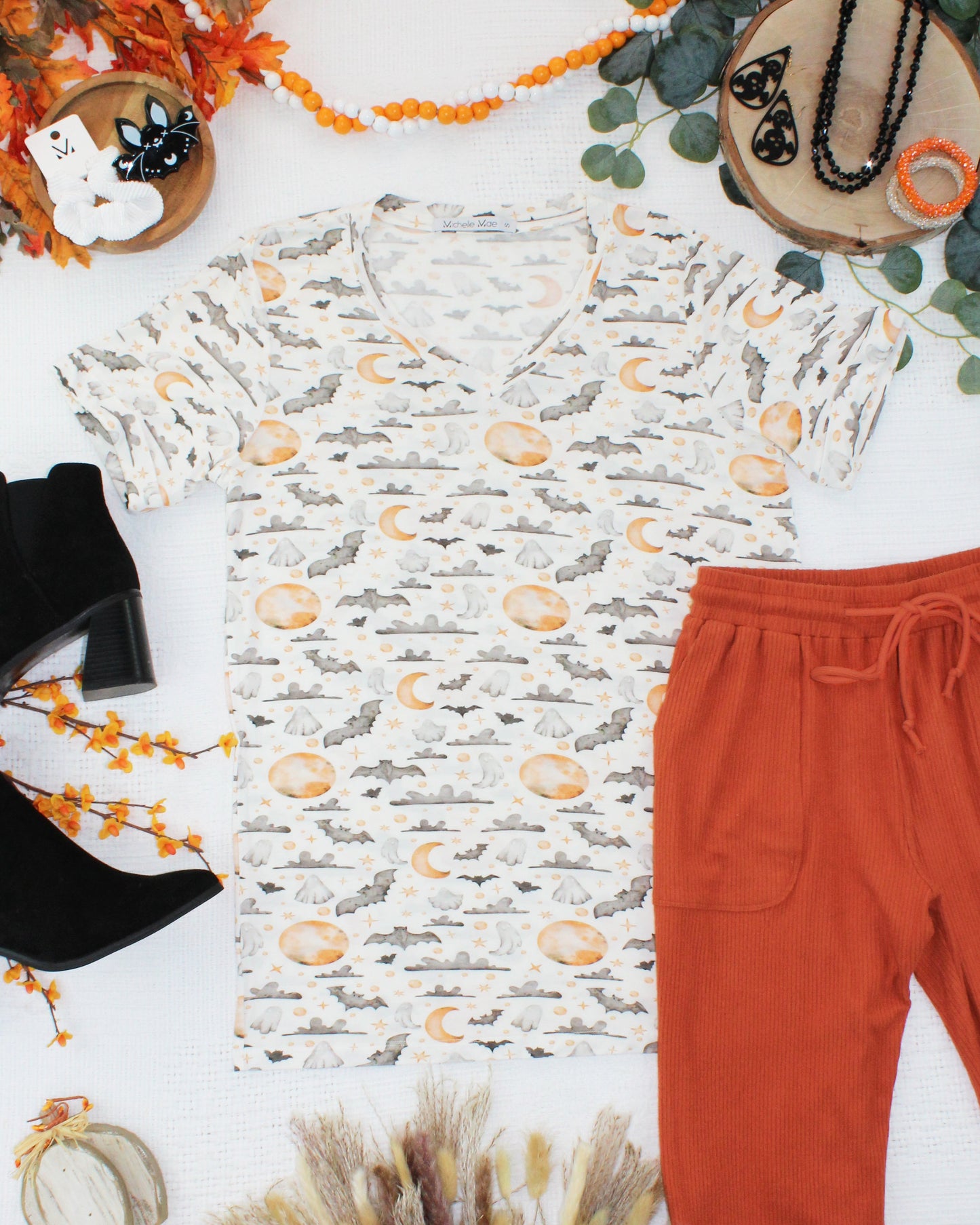 Sophie Tee - Haunted Halloween